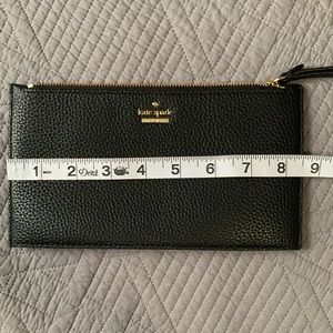 Kate Spade slim wristlet NWOT